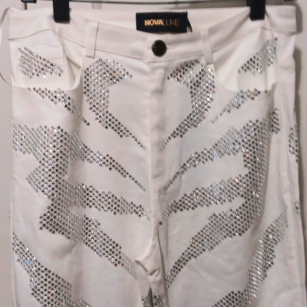 NWT NOVALUXE Sz M Women Embellished White Jeans